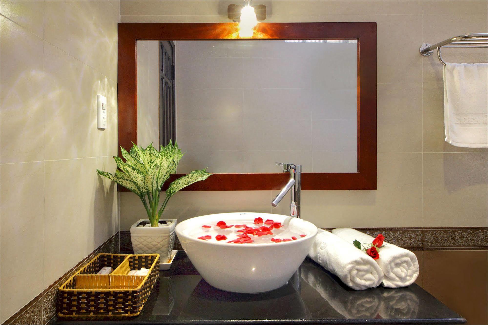 Eden Homestay Hoi An Eksteriør bilde